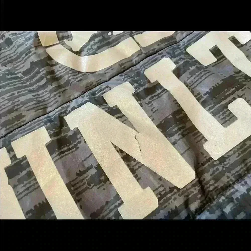 Ecko Unltd Hoodie Puffer Vest Mens Size XXL Zip Closure Pocket Gray Camo Print